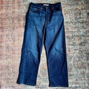 Levi’s Ribcage Straight Ankle Blue Denim Jeans, size 30